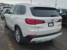 BMW X5 xDrive40i * PANO * HUD* 360  * ПОДГРЕВИ *  - 33000 € / 64542.39 лв. - 80841472 4