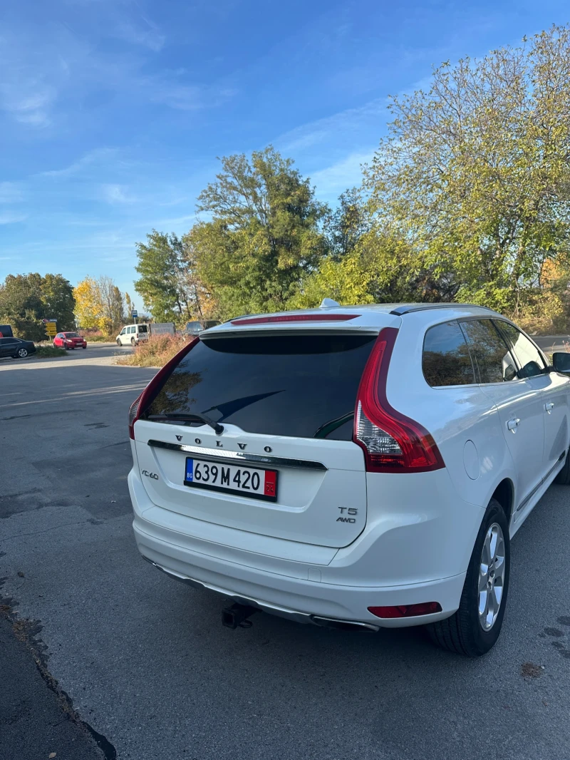 Volvo XC60, снимка 3 - Автомобили и джипове - 48480241