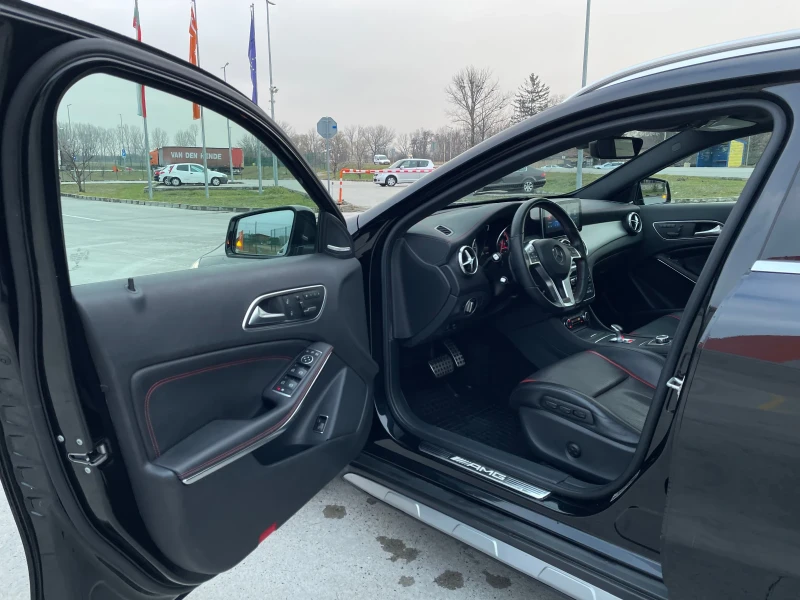 Mercedes-Benz GLA 45 AMG, снимка 9 - Автомобили и джипове - 48300060