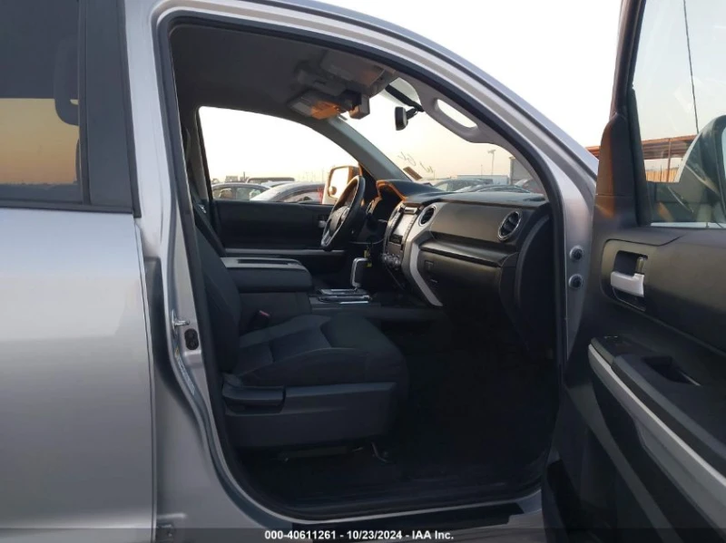 Toyota Tundra 2014 TOYOTA TUNDRA SR5 5.7L V8, снимка 7 - Автомобили и джипове - 48369241