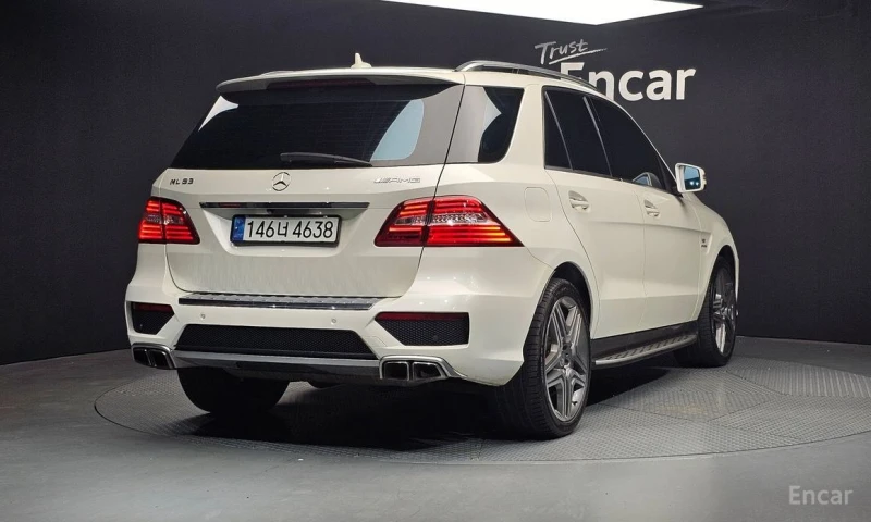 Mercedes-Benz ML 63 AMG, снимка 2 - Автомобили и джипове - 53043519