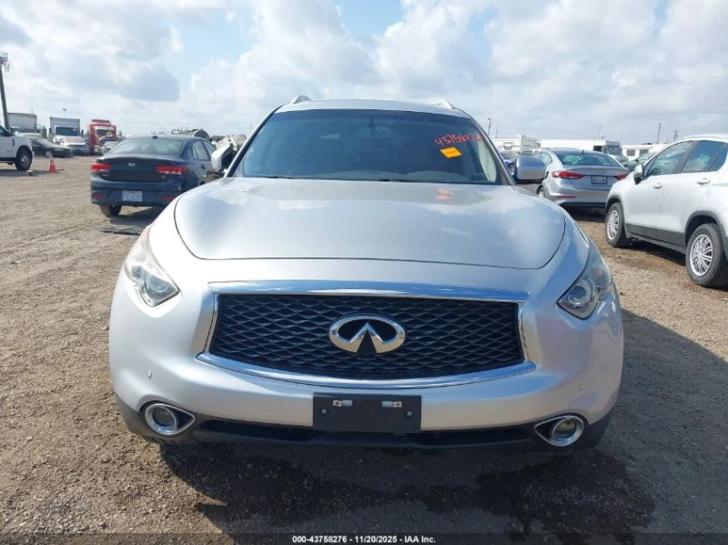 Infiniti QX70 3.7L V-6 DOHC, VVT, 325HP 4X2 Drive, снимка 4 - Автомобили и джипове - 53176109