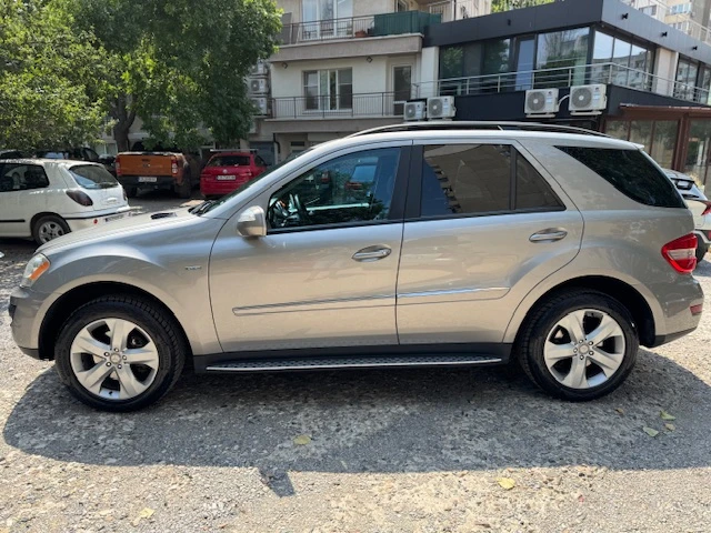 Mercedes-Benz ML 320, снимка 3 - Автомобили и джипове - 55684427