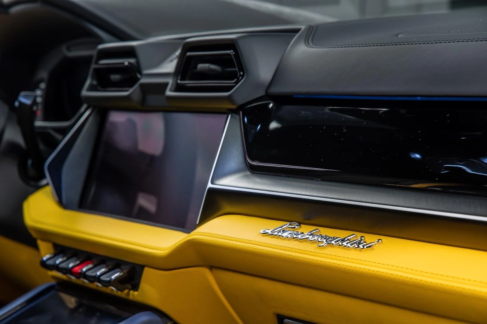 Lamborghini Urus SE/FACELIFT/PLUG-IN/B&O/CERAMIC/PANO/360/ | Mobile.bg   11