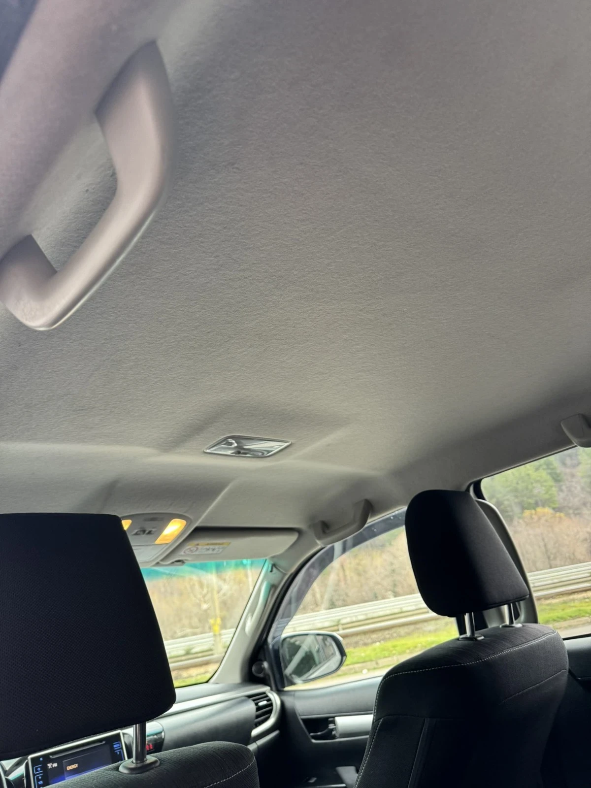 Toyota Hilux  - изображение 8