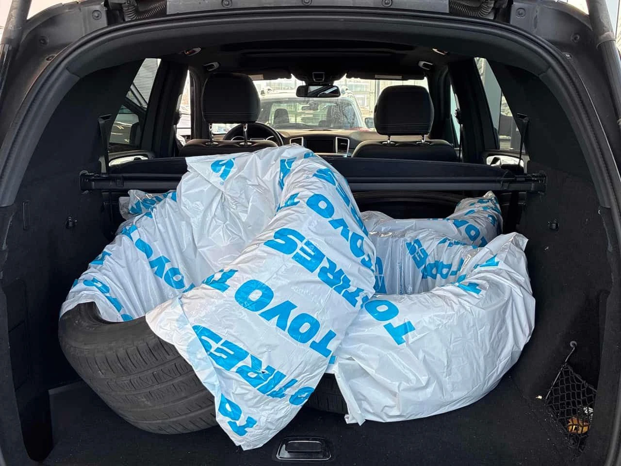 Mercedes-Benz ML 350 * BlueTEC * Два комплекта гуми* Панорама* , снимка 14 - Автомобили и джипове - 53817026