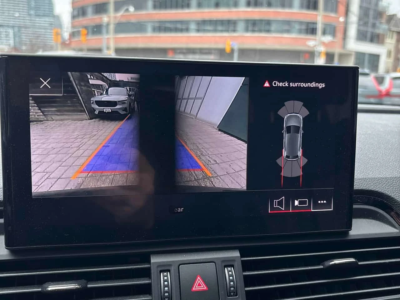 Audi Q5 * FULL S LINE* ДИСТРОНИК* ДВА ЧИФТА ГУМИ/ДЖАНИ* , снимка 13 - Автомобили и джипове - 53930340