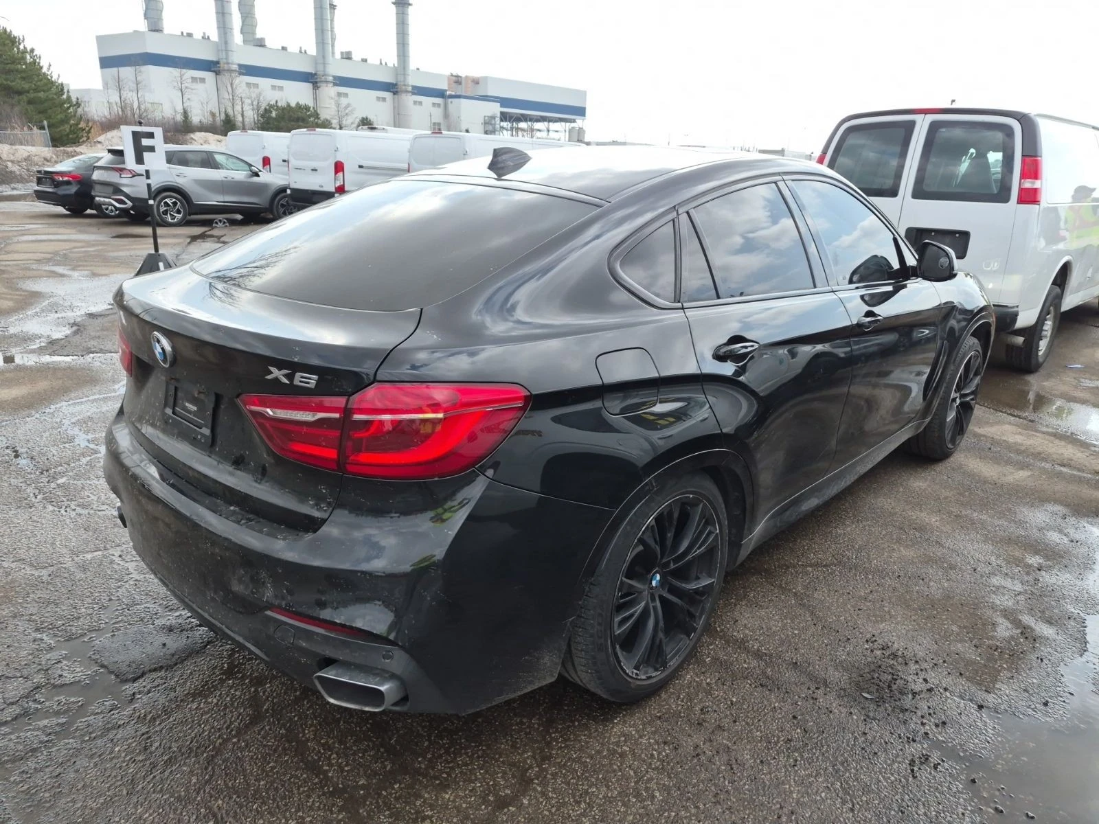 BMW X6 XDRIVE35I АВТО КРЕДИТ, снимка 3 - Автомобили и джипове - 53952819