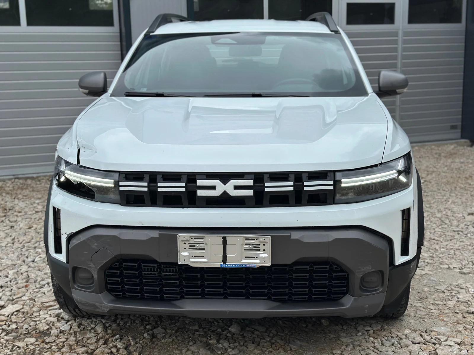 Dacia Duster 1.0TCe LPG 2025g, снимка 3 - Автомобили и джипове - 54482715