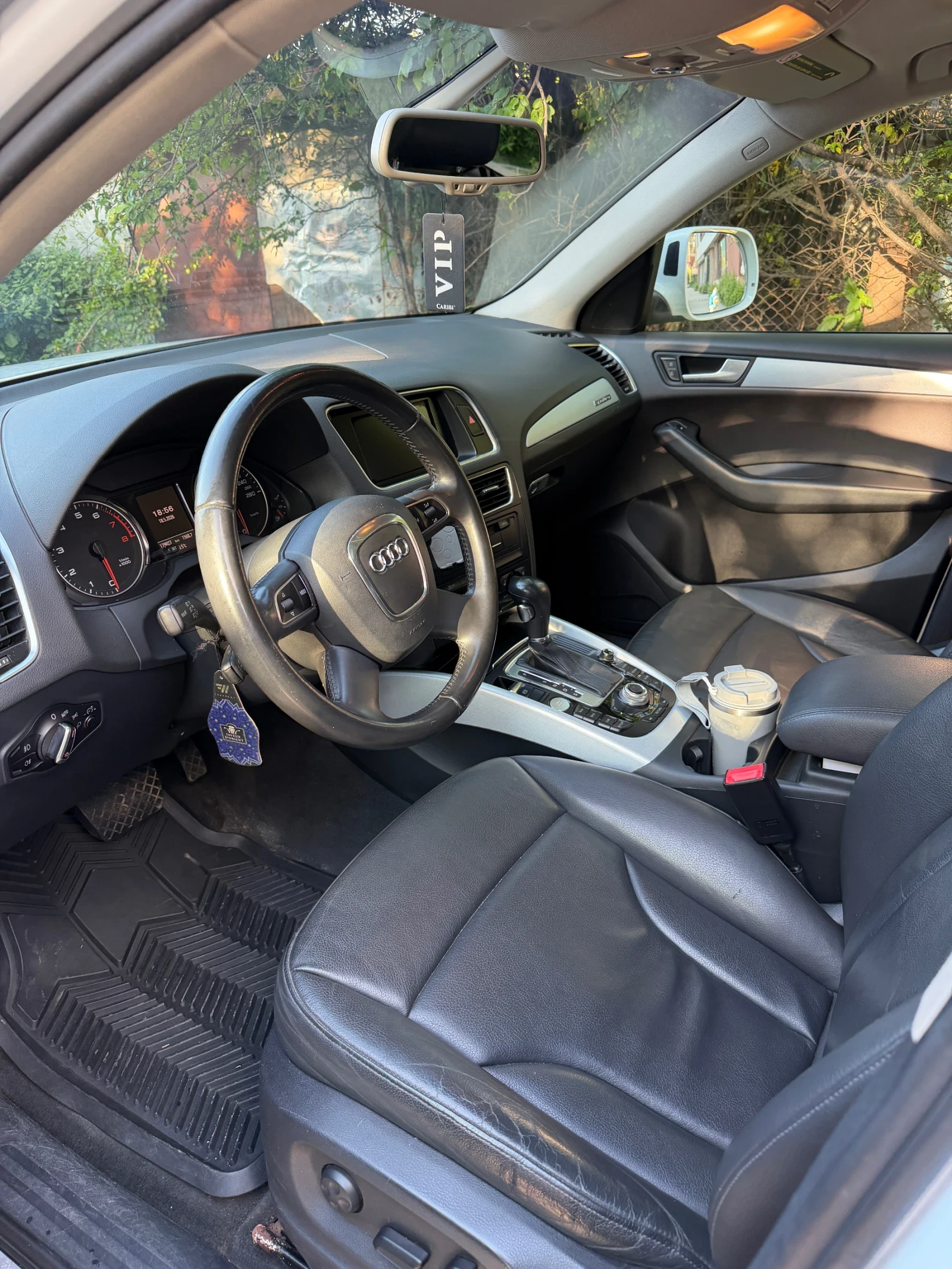 Audi Q5 2.0 TFSI, снимка 4 - Автомобили и джипове - 54793497
