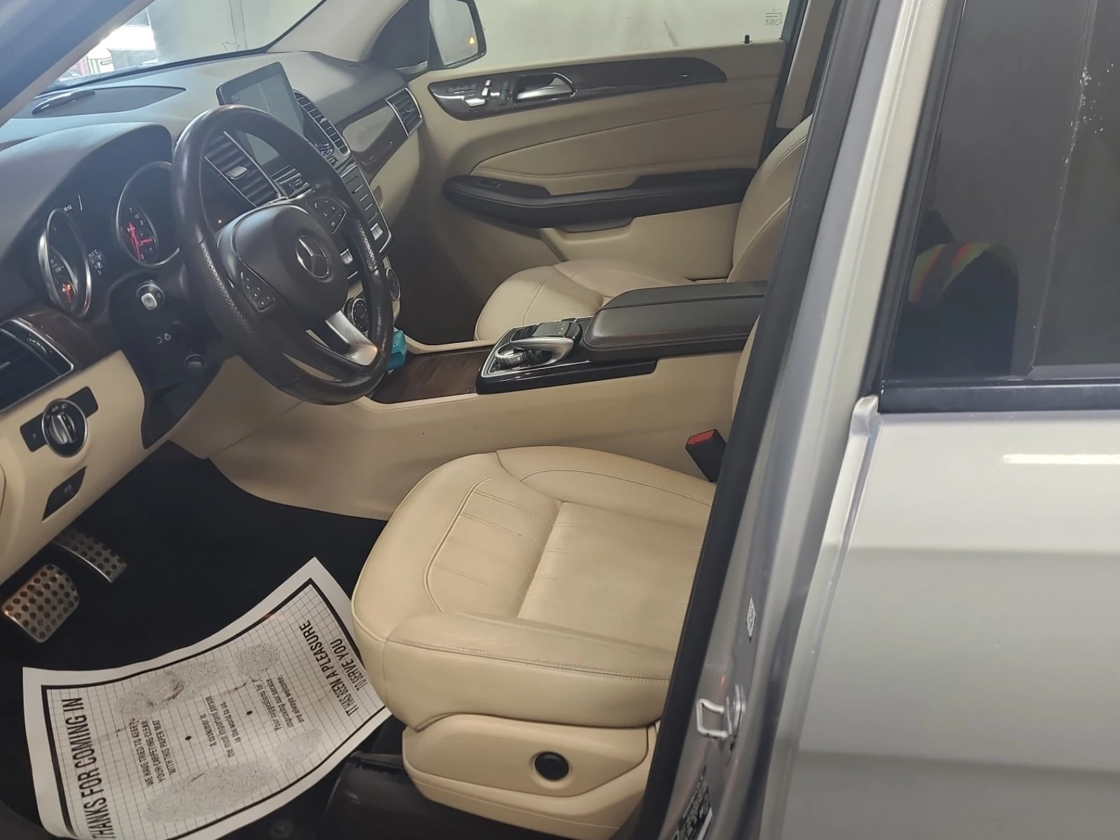 Mercedes-Benz GLE 43 AMG * CARFAX * ОПЦИЯ ЗА ФИНАНСИРАНЕ, снимка 5 - Автомобили и джипове - 55983850