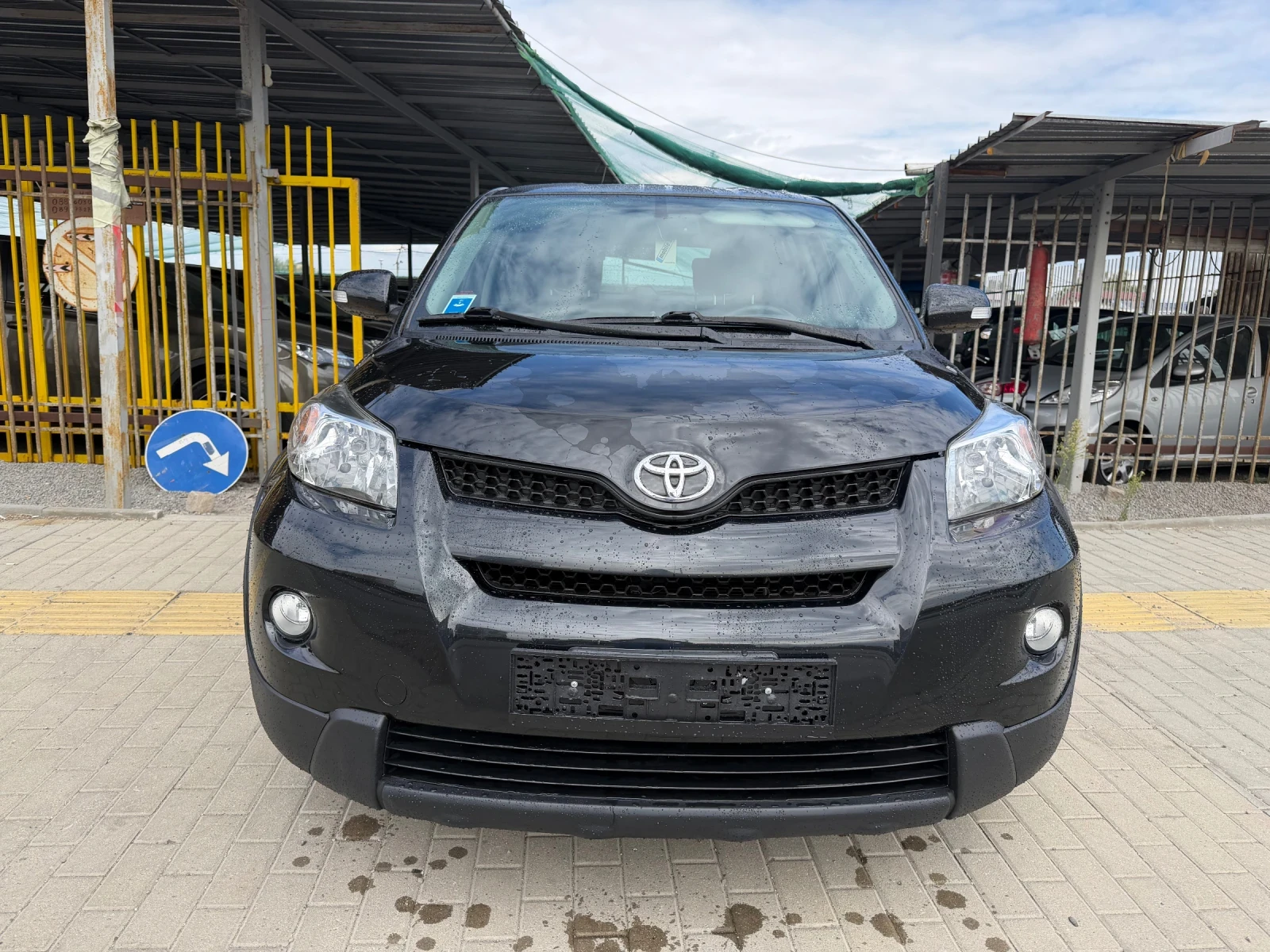 Toyota Urban Cruiser 1.4d4d 4х4 6speed star-stop КЛИМАТРОНИК ИТАЛИЯ, снимка 2 - Автомобили и джипове - 56084242
