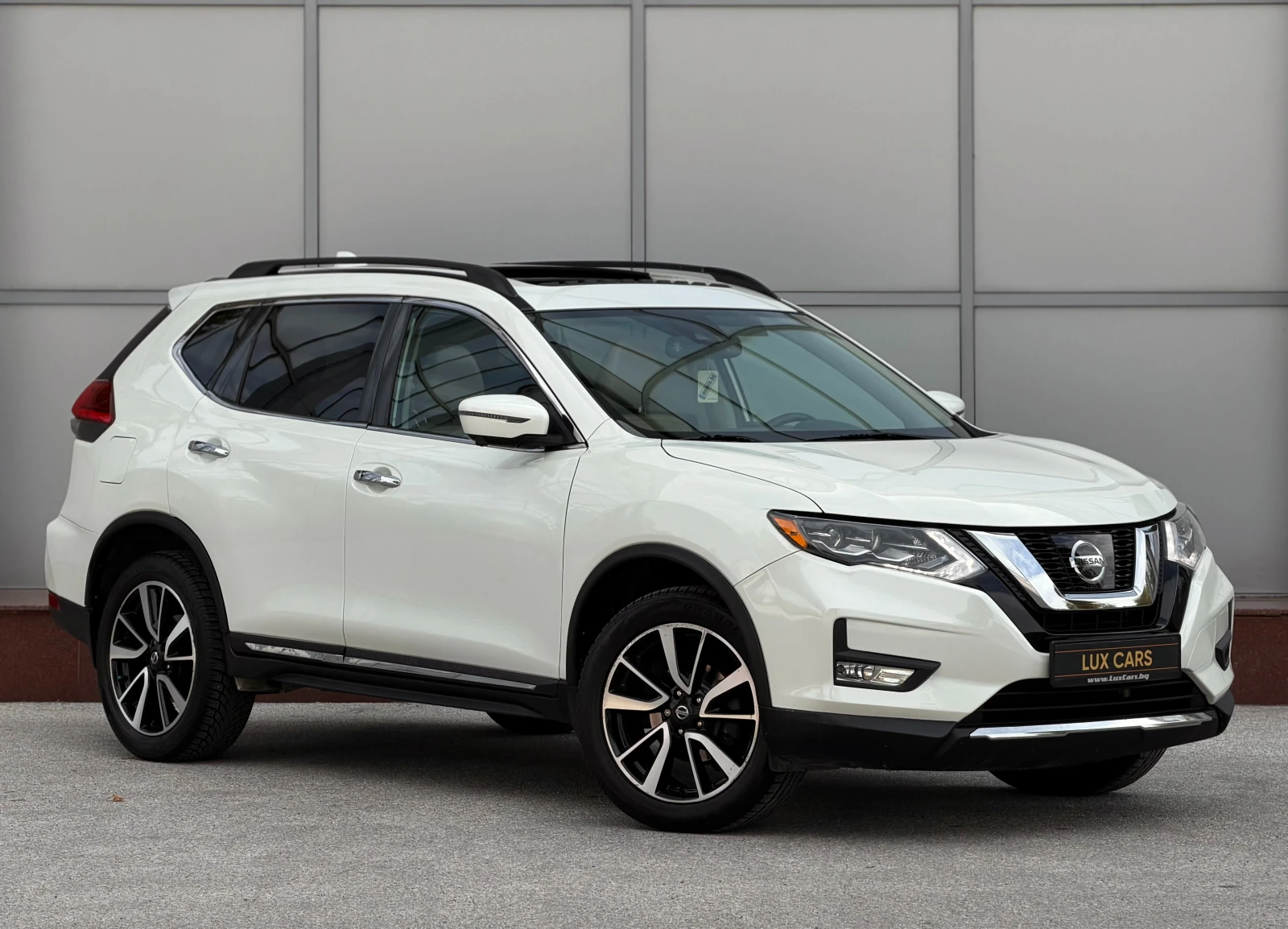 Nissan X-trail -SL-Full-AWD-Facelift-Bose-Panorama-Led-Cam 360-