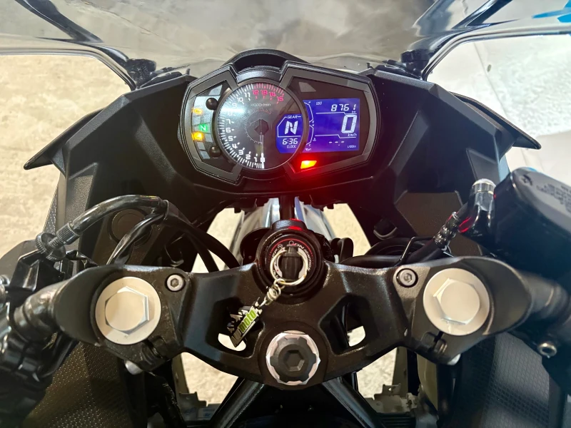Kawasaki Ninja 400i ABS 2024г!!! Akrapovic, снимка 6 - Мотоциклети и мототехника - 51991216
