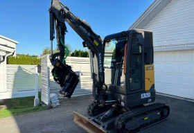Багер Volvo ECR25D, снимка 4