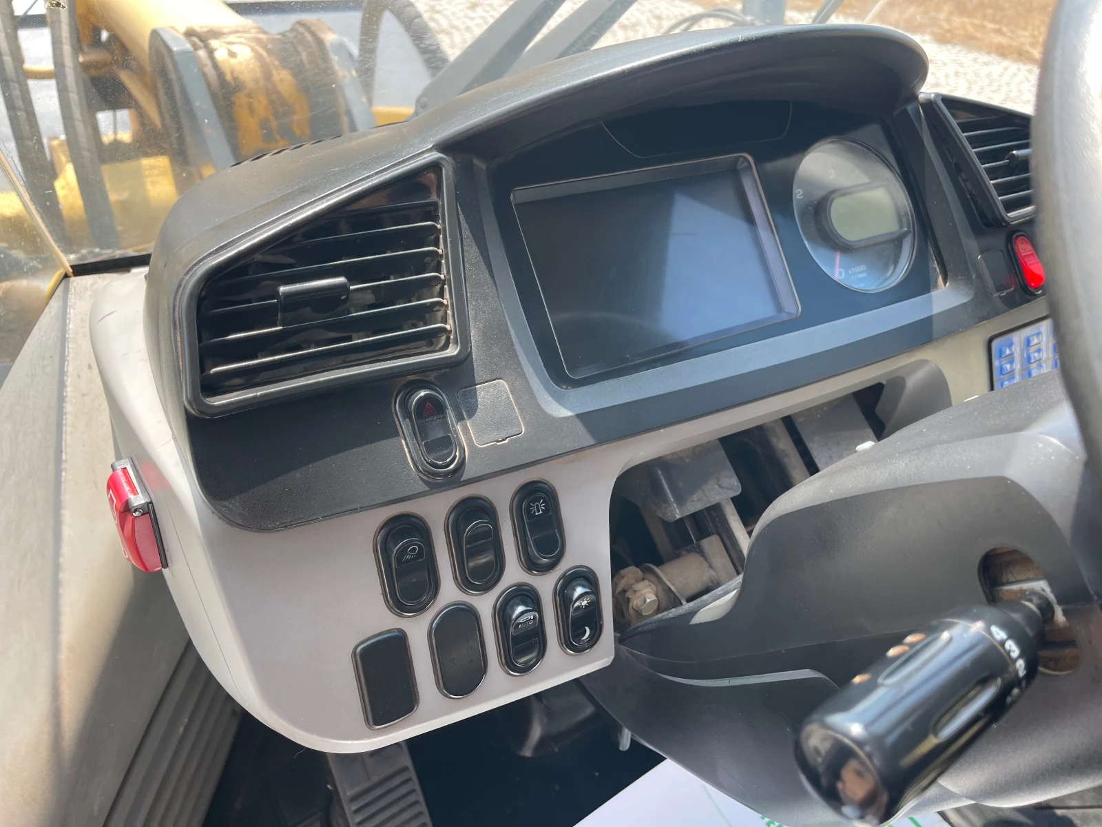   Komatsu WA 380  | Mobile.bg   16