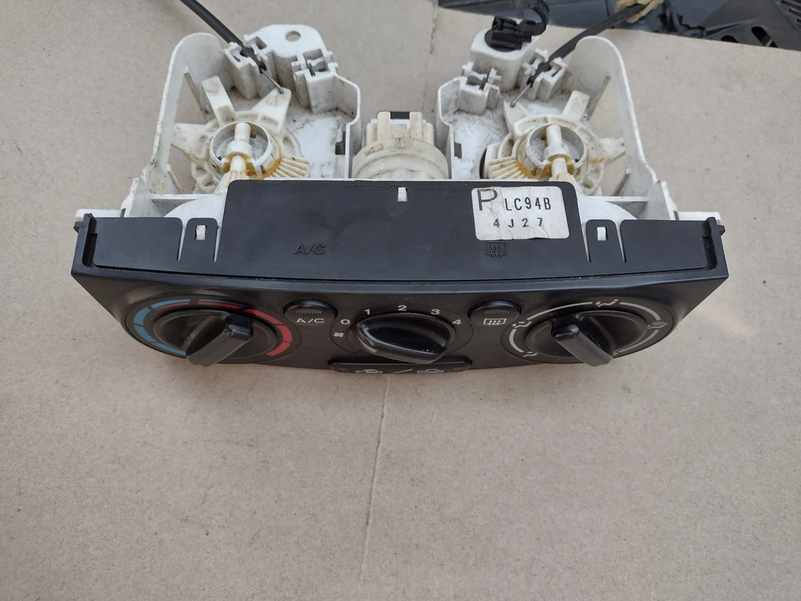 PLC94B 4J27   Mazda MPV II (1999-2006)  P LC94B 4J27 | Mobile.bg   2