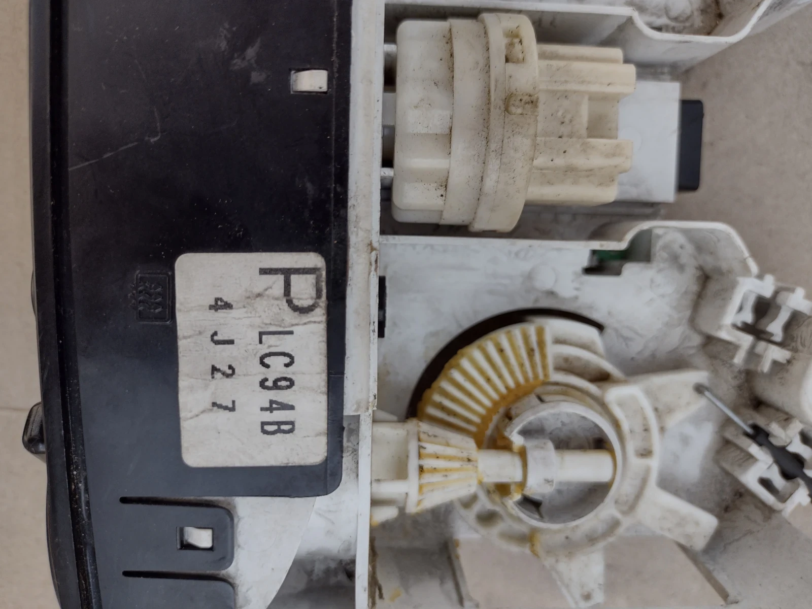 PLC94B 4J27   Mazda MPV II (1999-2006)  P LC94B 4J27 | Mobile.bg   4