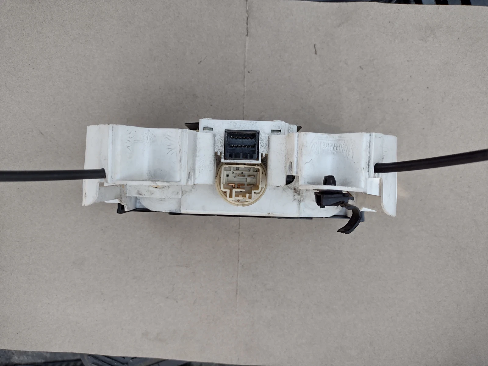 PLC94B 4J27   Mazda MPV II (1999-2006)  P LC94B 4J27 | Mobile.bg   5