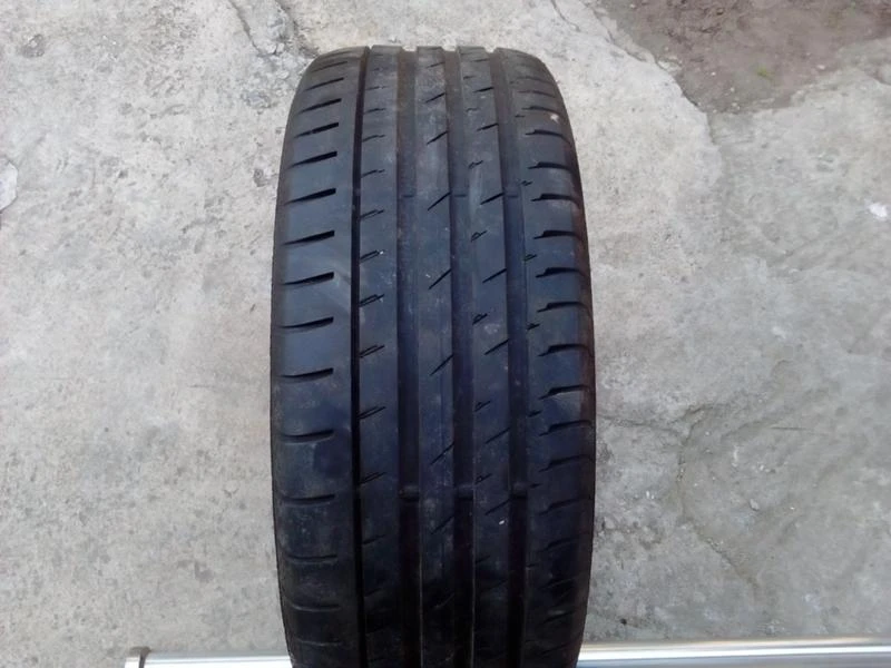 Гуми Летни 225/50R17, снимка 1 - Гуми и джанти - 18580569