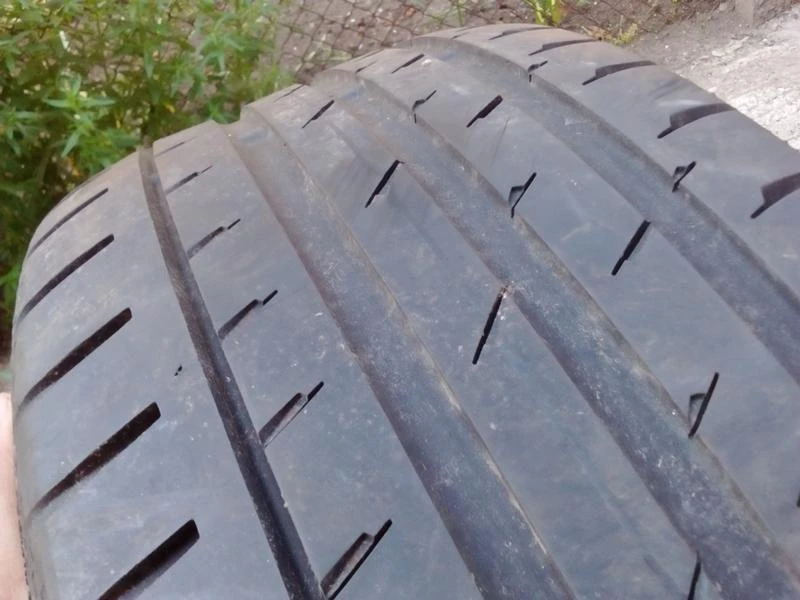 Гуми Летни 225/50R17, снимка 10 - Гуми и джанти - 18580569