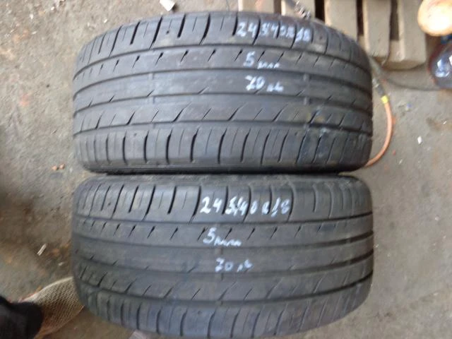 Гуми Летни 245/40R18, снимка 4 - Гуми и джанти - 18672240