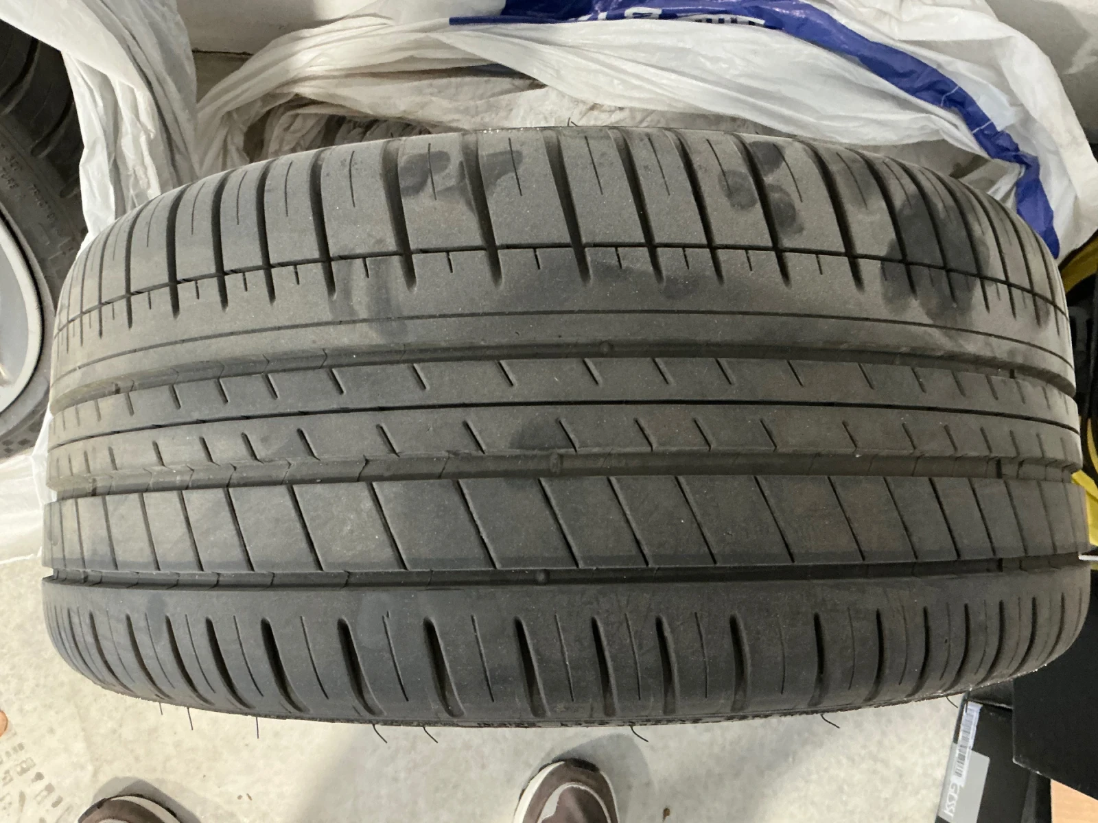 Гуми с джанти Michelin 275/30R20