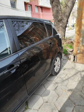 Toyota Corolla verso, снимка 4