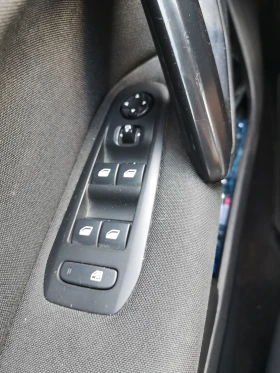 Peugeot 308, снимка 13