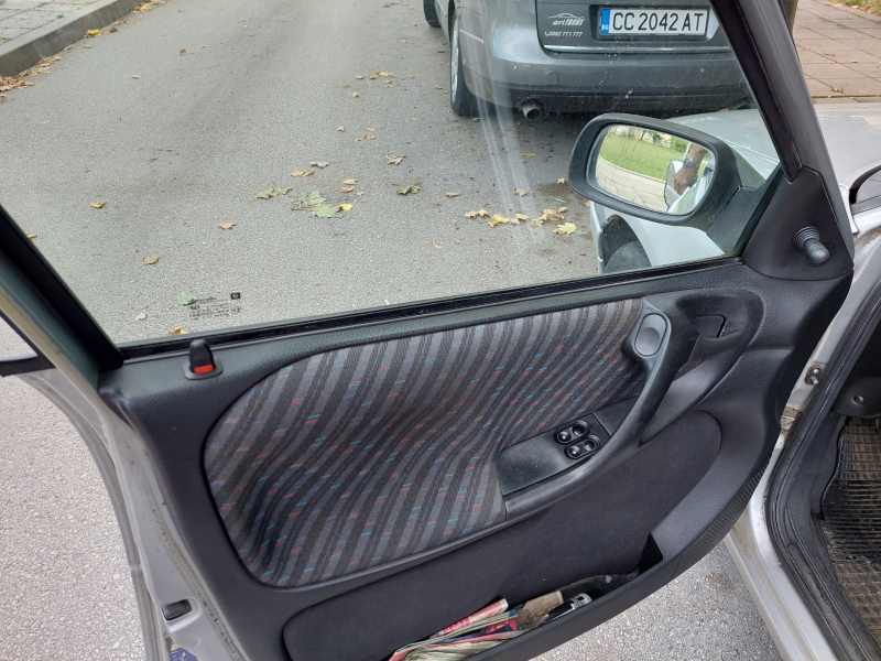 Opel Astra 1.4 16V, снимка 7 - Автомобили и джипове - 38884570