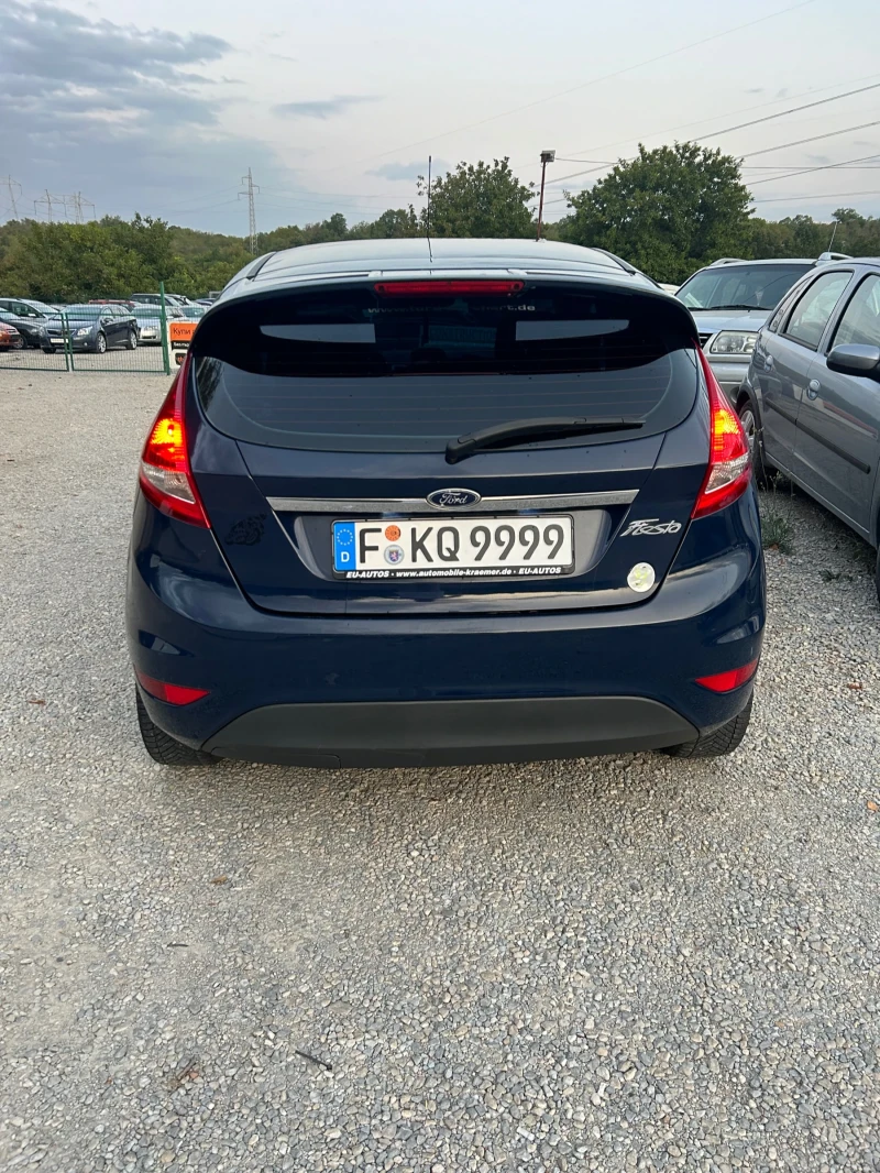 Ford Fiesta 1.6, снимка 2 - Автомобили и джипове - 47125558