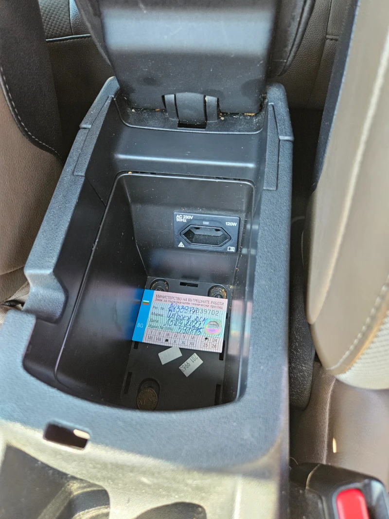 Citroen DS4, снимка 8 - Автомобили и джипове - 52371595