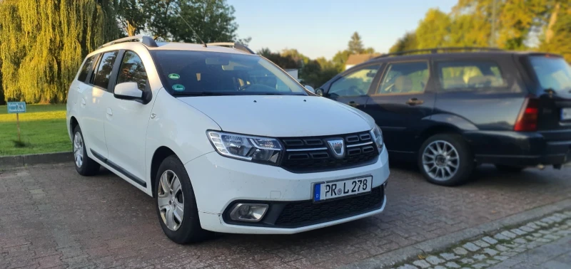Dacia Logan, снимка 2 - Автомобили и джипове - 51905458