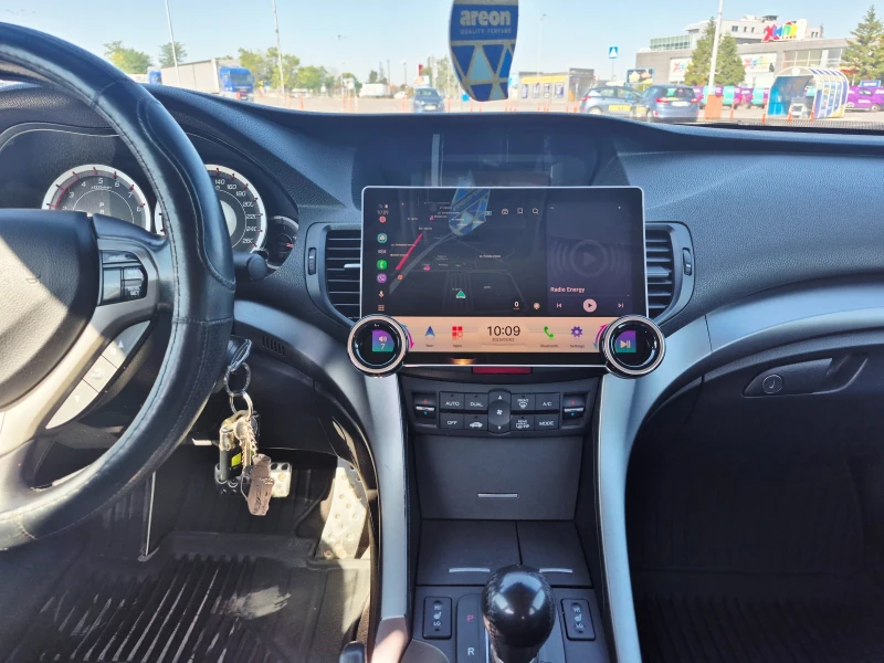 Honda Accord 2.4, снимка 8 - Автомобили и джипове - 52544008