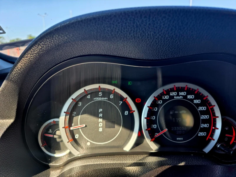 Honda Accord 2.4, снимка 6 - Автомобили и джипове - 52544008