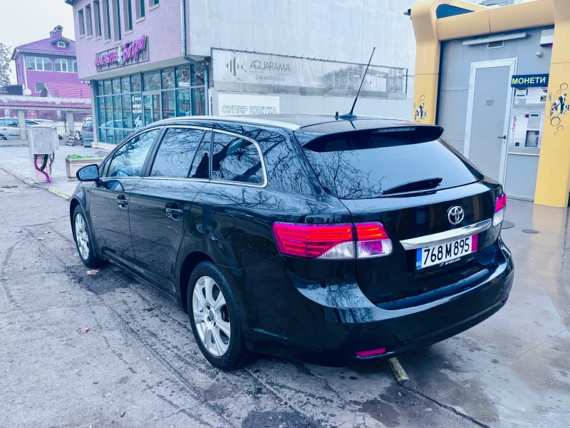 Toyota Avensis Keyless-Kamera-Navi, снимка 5 - Автомобили и джипове - 52576090