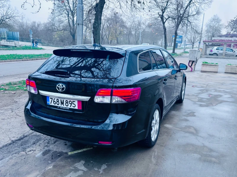 Toyota Avensis Keyless-Kamera-Navi, снимка 4 - Автомобили и джипове - 52576090