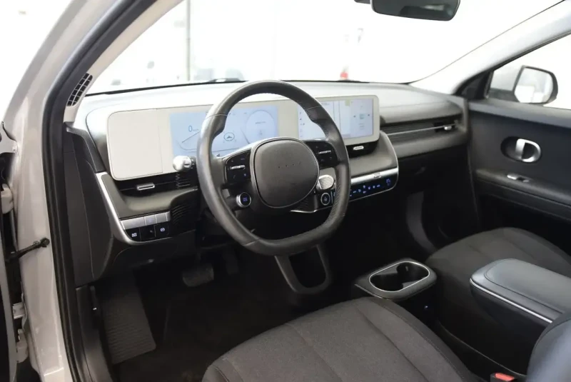 Hyundai Ioniq 5 PREFFERED * LONG RANGE * CAM * LANE ASSIST, снимка 11 - Автомобили и джипове - 52645477