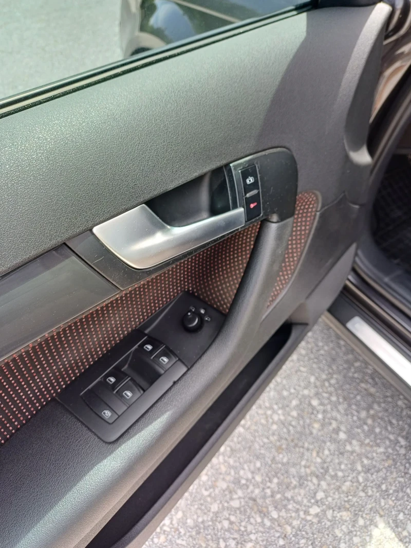 Audi A3 2.0T Quattro, снимка 11 - Автомобили и джипове - 52810592