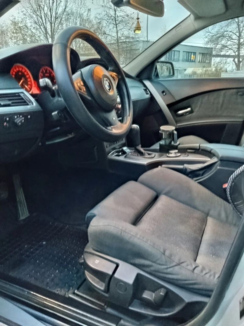 BMW 525, снимка 7 - Автомобили и джипове - 52886444