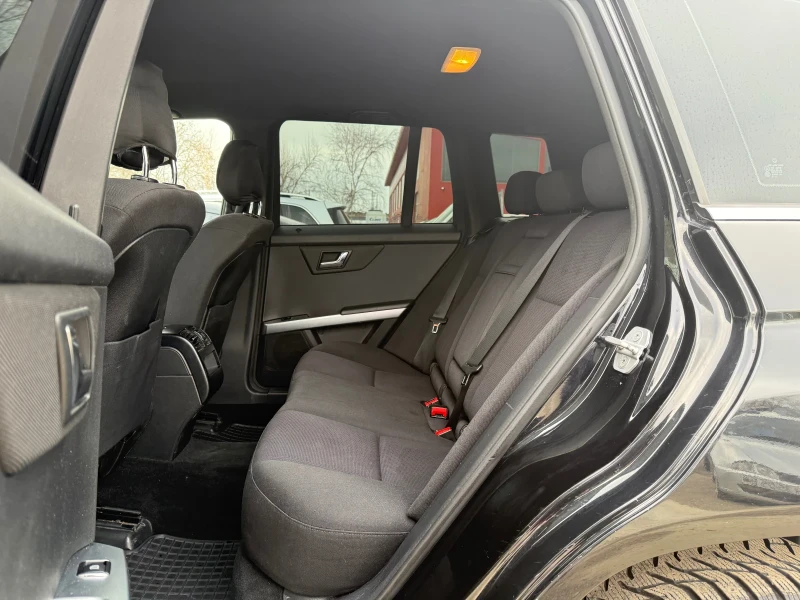 Mercedes-Benz GLK, снимка 11 - Автомобили и джипове - 53442440