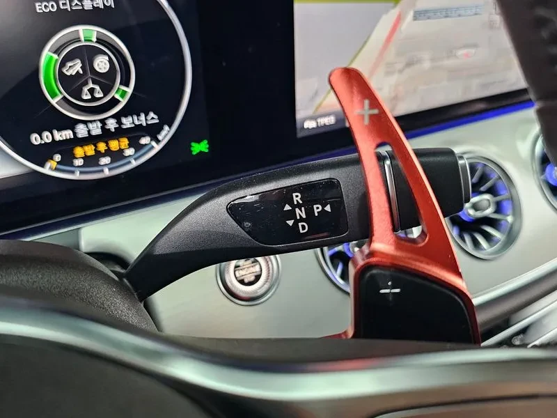 Mercedes-Benz CLS 400, снимка 9 - Автомобили и джипове - 54288687