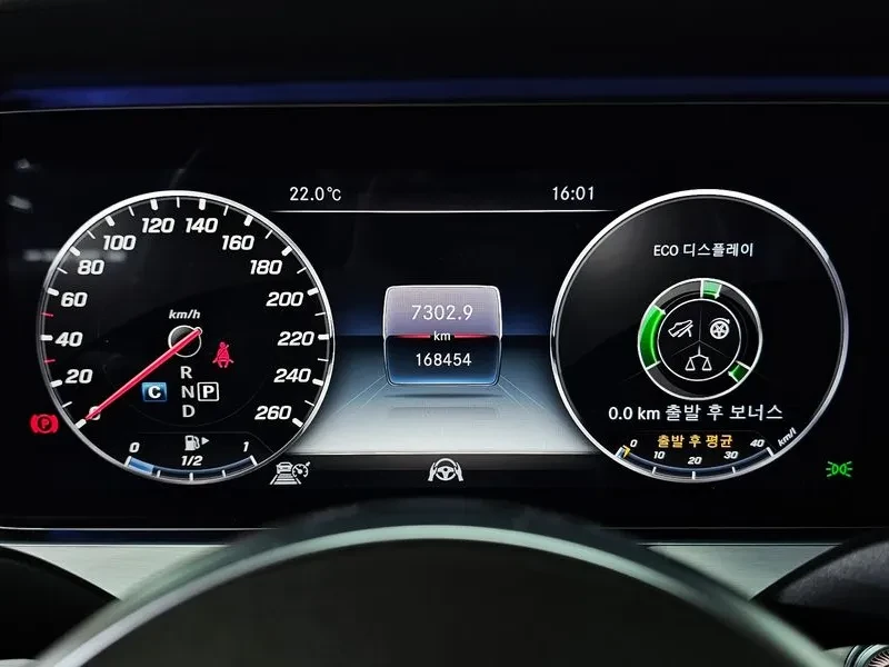 Mercedes-Benz CLS 400, снимка 8 - Автомобили и джипове - 54288687