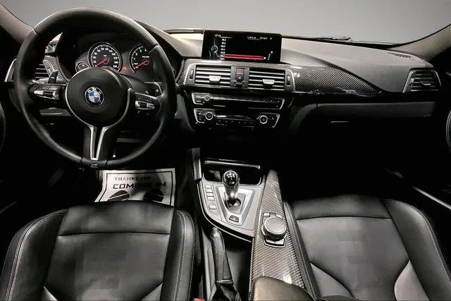 BMW M3 CARBON/ПЪЛНО ОБОРУДBАНЕ, снимка 6 - Автомобили и джипове - 54997173