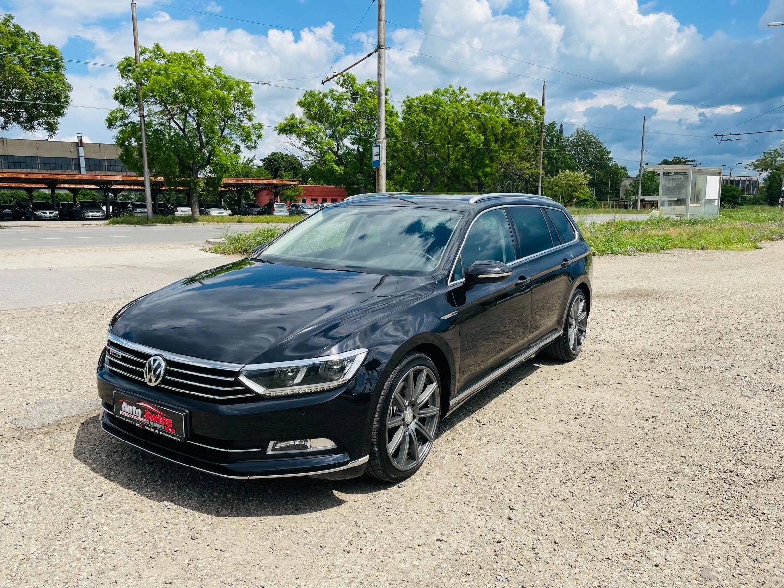 VW Passat 2.0 BiTDI 4Motion  Внос от Швейцария - изображение 3