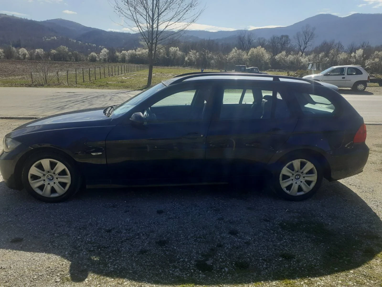 BMW 318 2.0tdi 122k.c. 6скорости - изображение 6