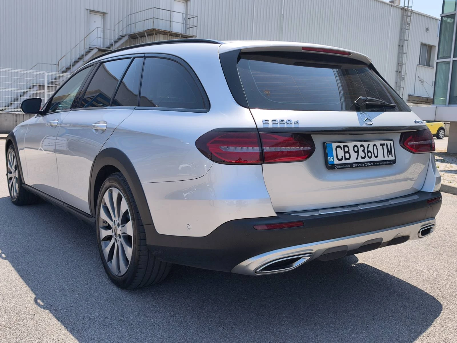 Mercedes-Benz E 350 4MATIC ALL-TERRAIN AVANTGARDE - изображение 10
