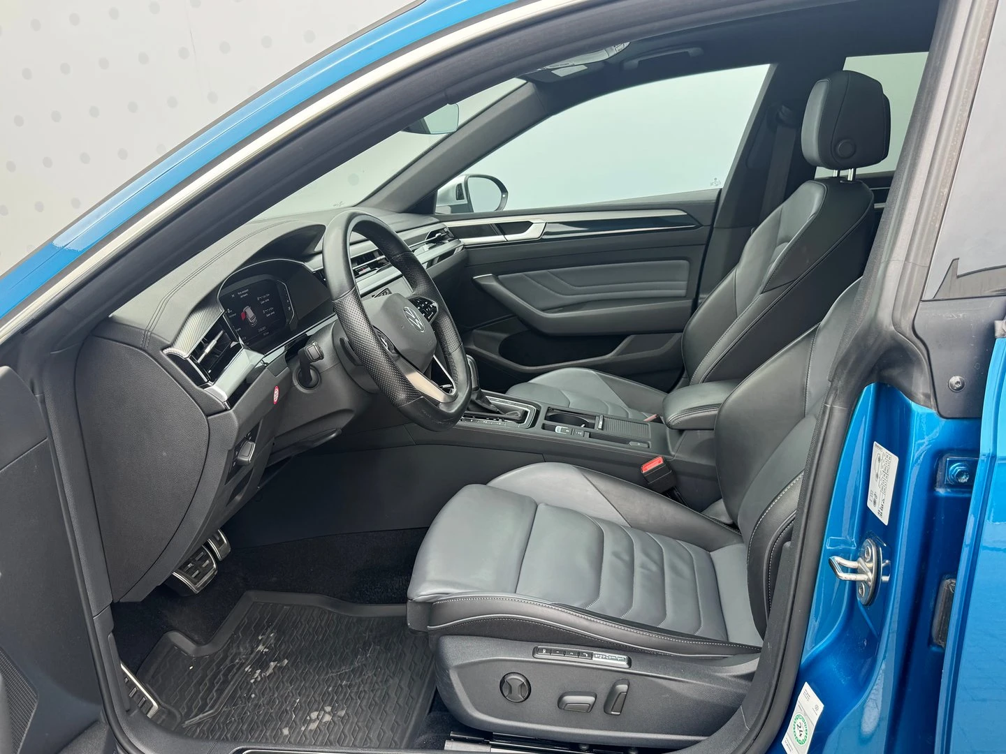 VW Arteon PA R-Line 1.4 eHybrid OPF DSG - изображение 6