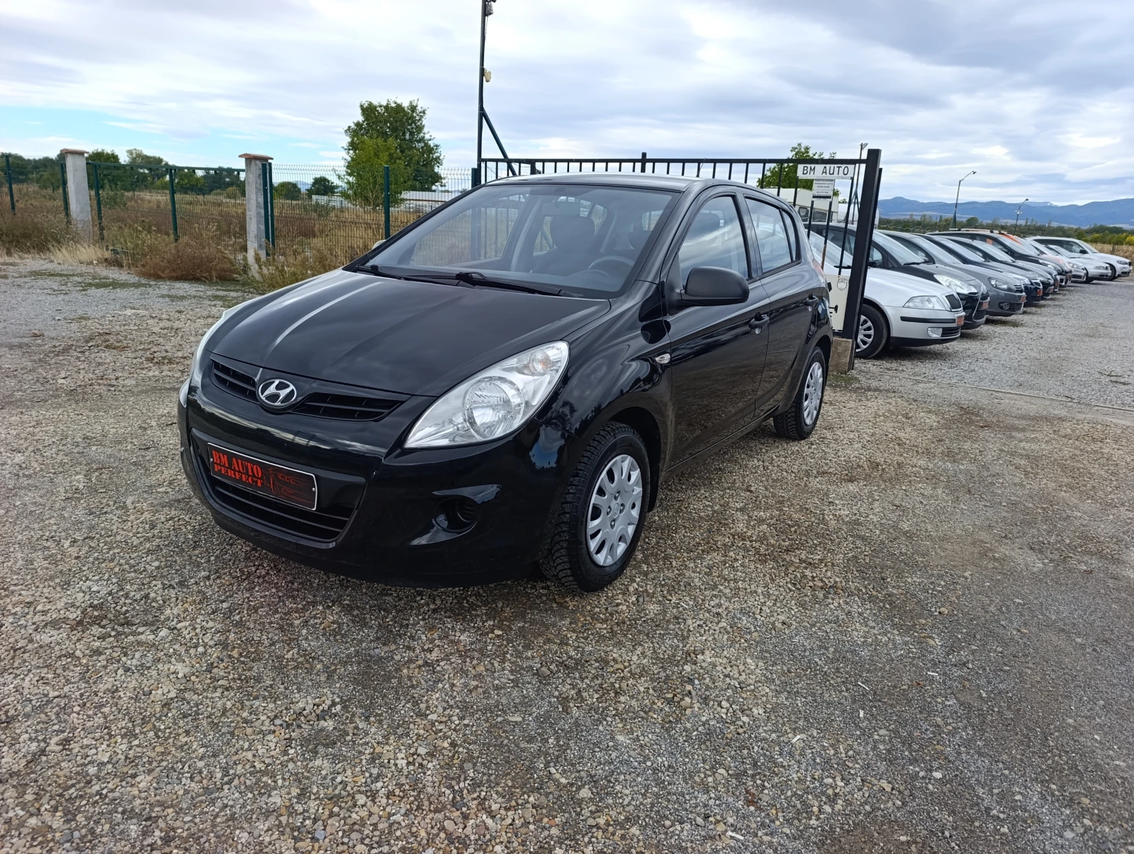 Hyundai I20 1.2i-16v БЕНЗИН - изображение 3