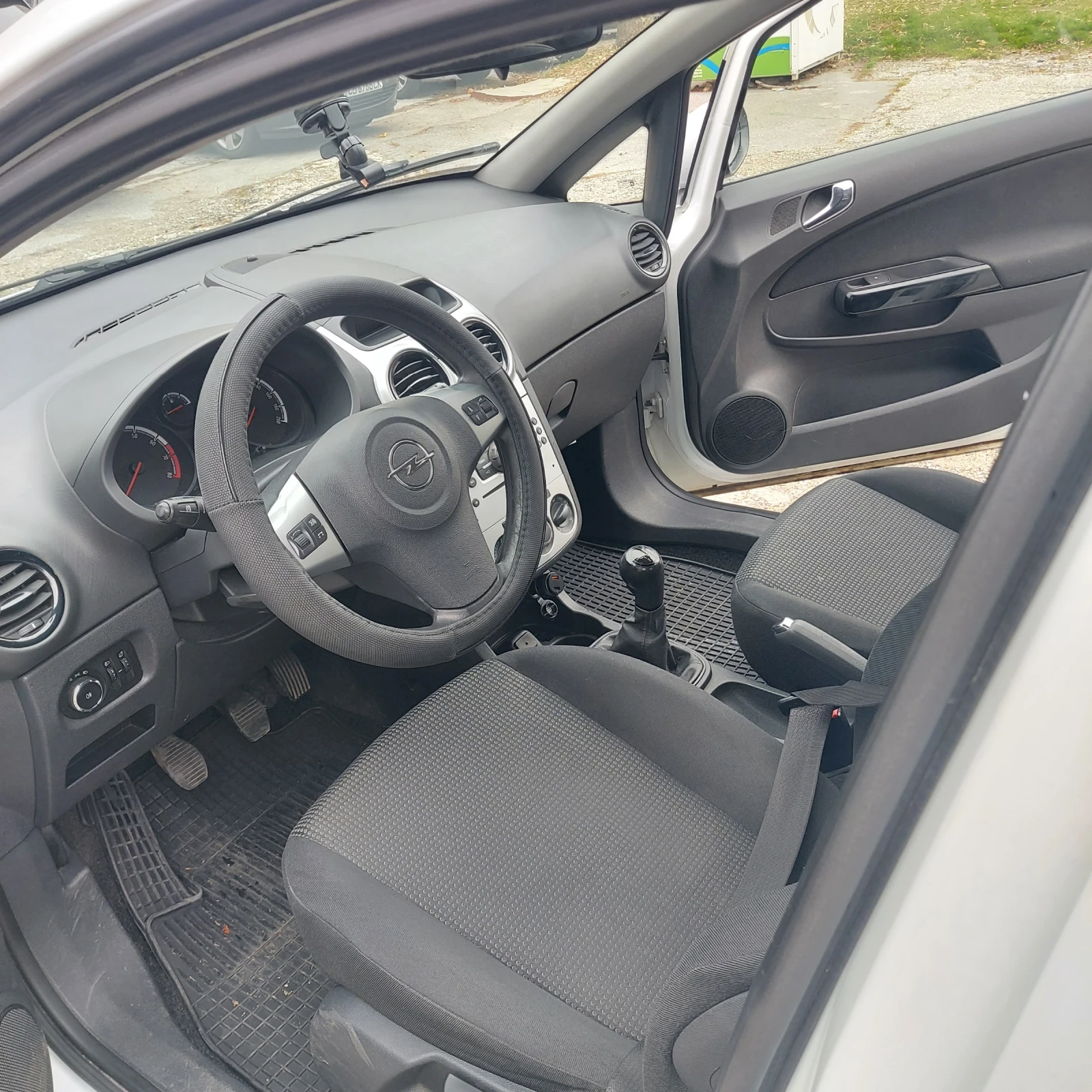 Opel Corsa | Mobile.bg   6